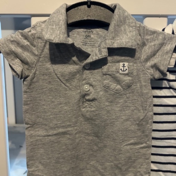 Carter's collared onesies (x3) - Size 6M - Picture 2 of 6